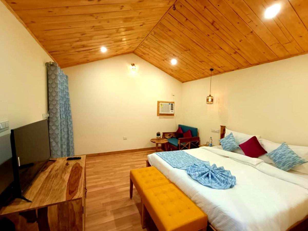 Aamod At Shoghi Luxury Cottage Resort Simlá Kültér fotó