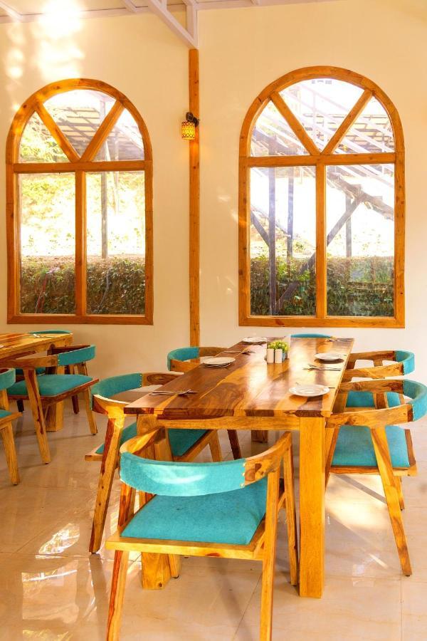 Aamod At Shoghi Luxury Cottage Resort Simlá Kültér fotó