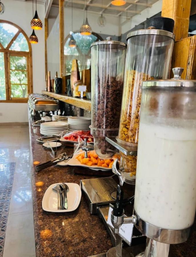 Aamod At Shoghi Luxury Cottage Resort Simlá Kültér fotó