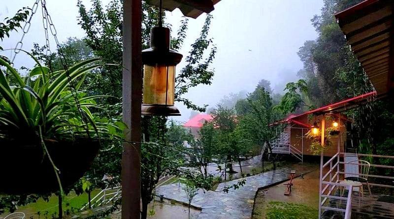 Aamod At Shoghi Luxury Cottage Resort Simlá Kültér fotó